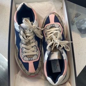 Gucci sneakers